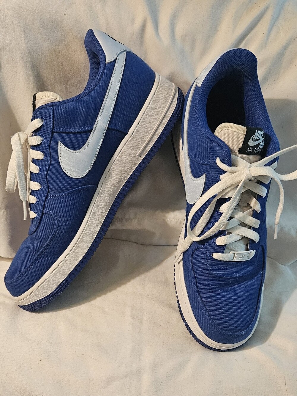 Nike Air Force 1  Royal Blue with White Swoosh Men's Size 10.5 Great Cond